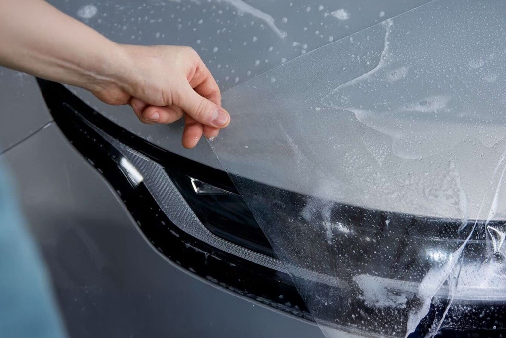 Car Paint in the Indian Monsoon